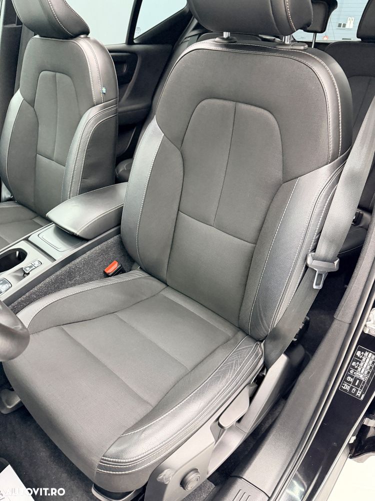 Volvo XC 40 D3 Momentum Pro - 9