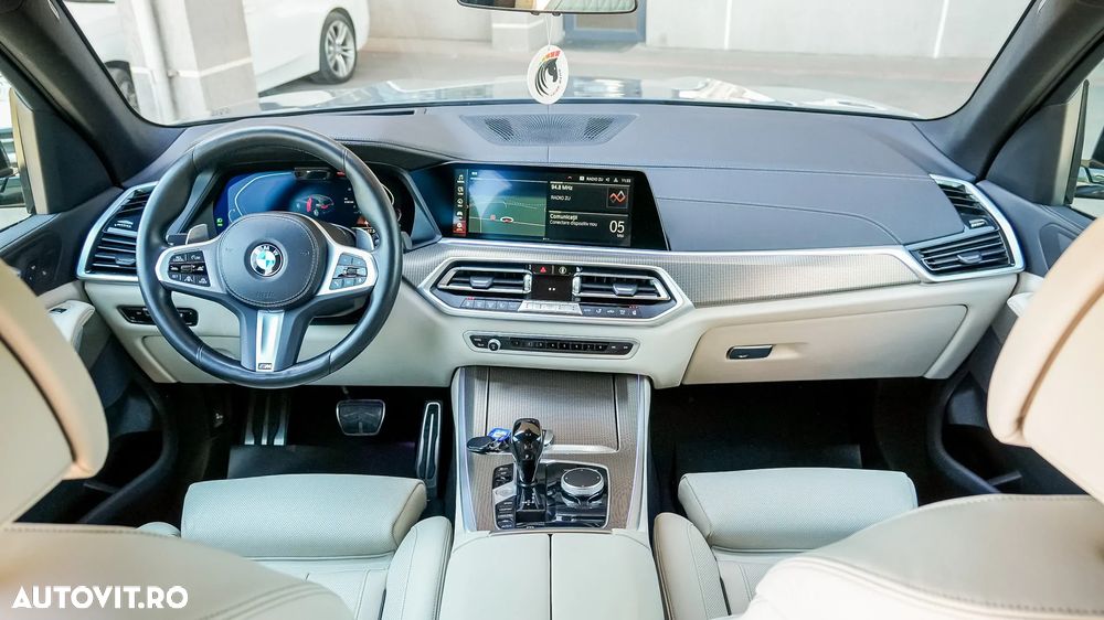 BMW X5 xDrive30d xLine - 11