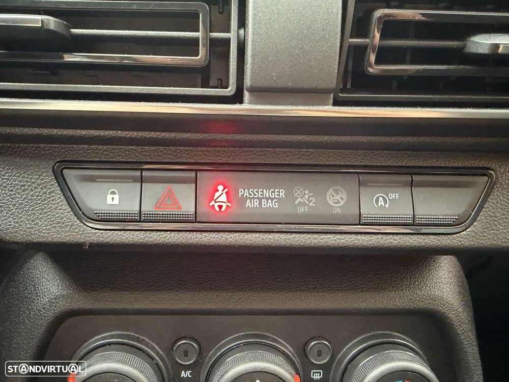 Dacia Sandero 1.0 SCe Essential - 24