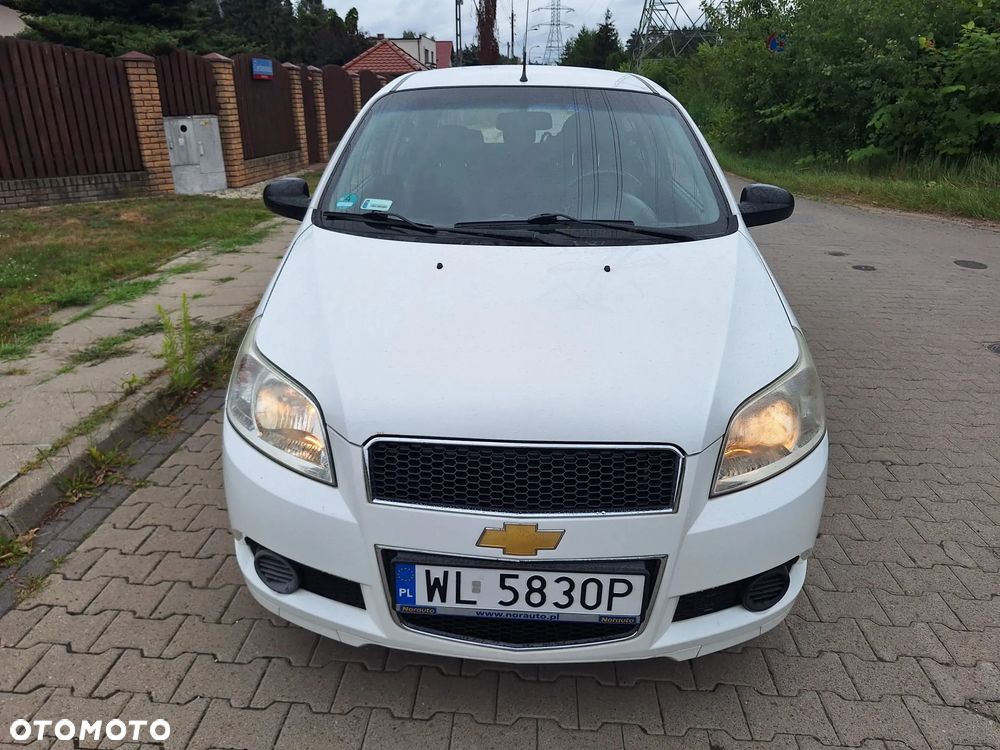 Chevrolet Aveo 1.2 16V Base+ - 28
