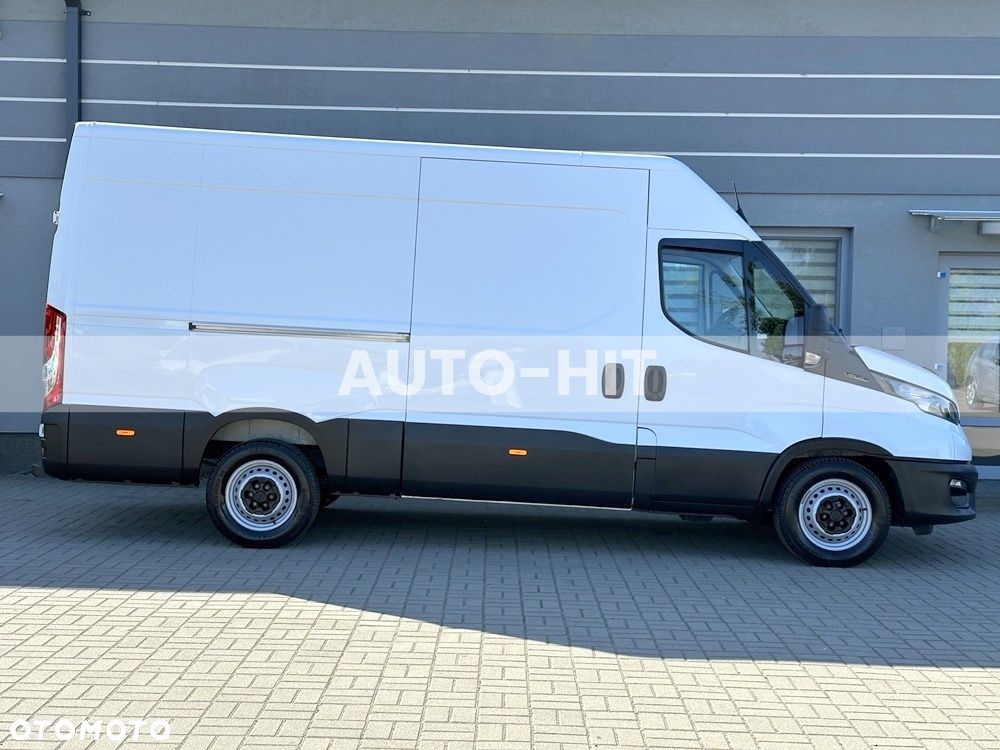 Iveco Daily - 12