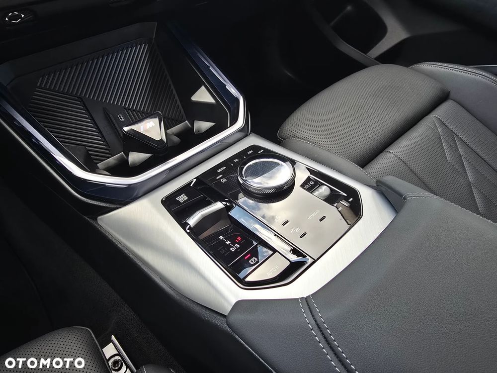 BMW X3 xDrive20d mHEV - 21