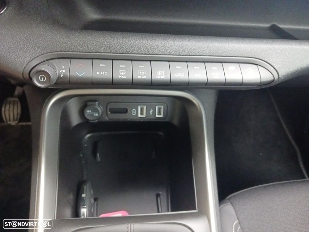 Jeep Avenger 1.2 GSE T3 Altitude - 22