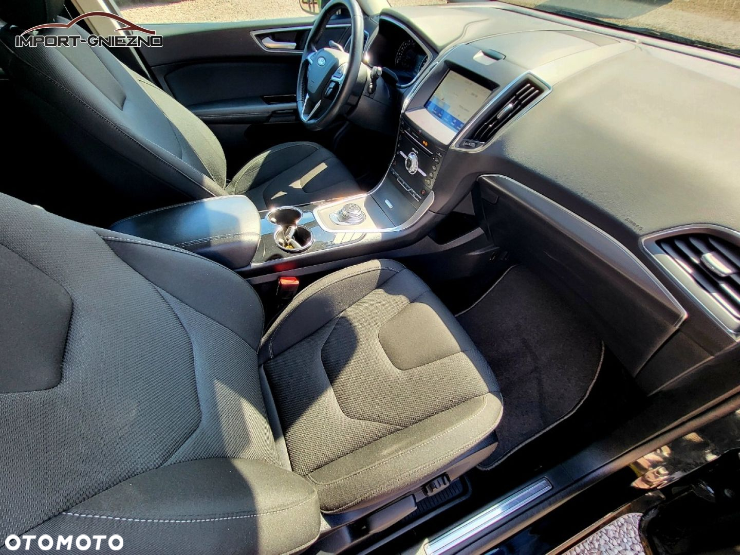 Ford S-Max - 6