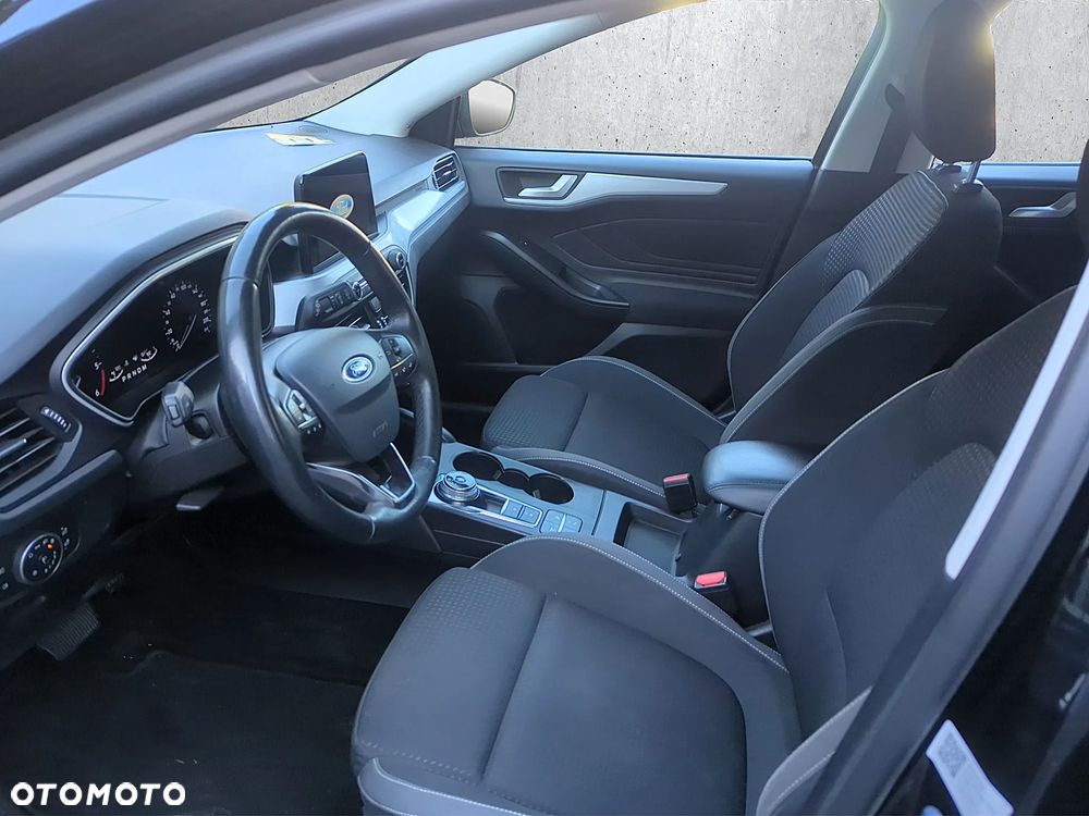 Ford Focus 1.5 EcoBlue Start-Stopp-System TITANIUM STYLE - 9