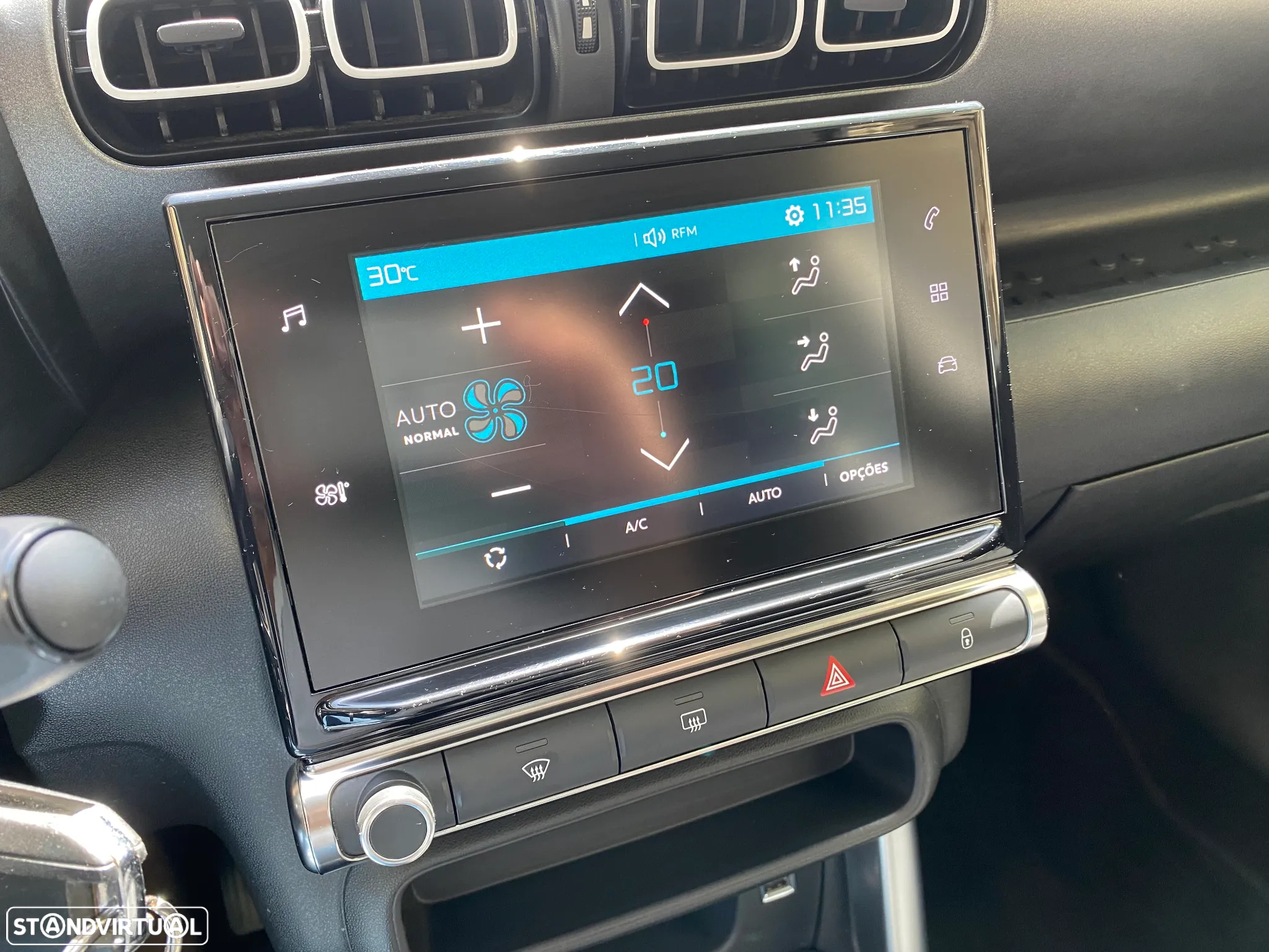 Citroën C3 Aircross 1.2 PureTech Feel Pack - 21