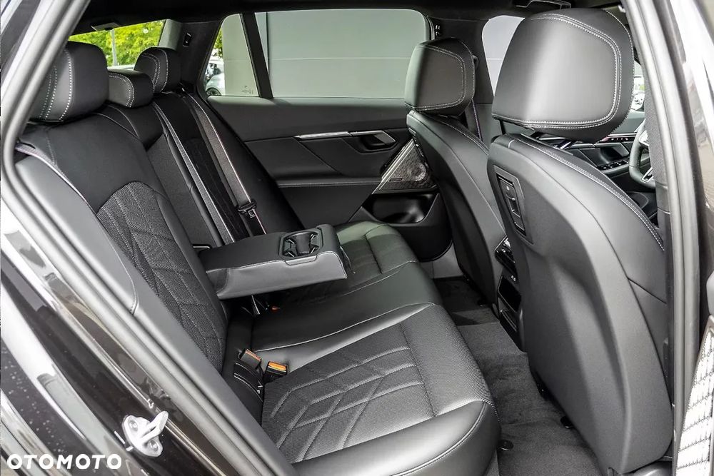 BMW Seria 5 520d xDrive mHEV - 18