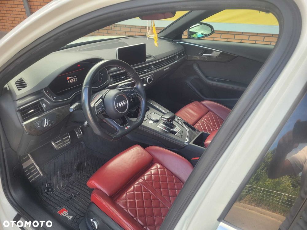 Audi S4 Limousine - 6