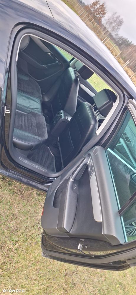 Volkswagen Passat 2.0 TDI Highline DSG - 10