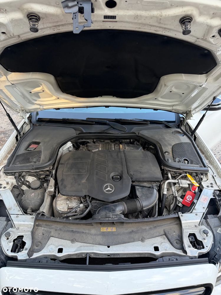 Mercedes-Benz Klasa E 220 d 9G-TRONIC - 12