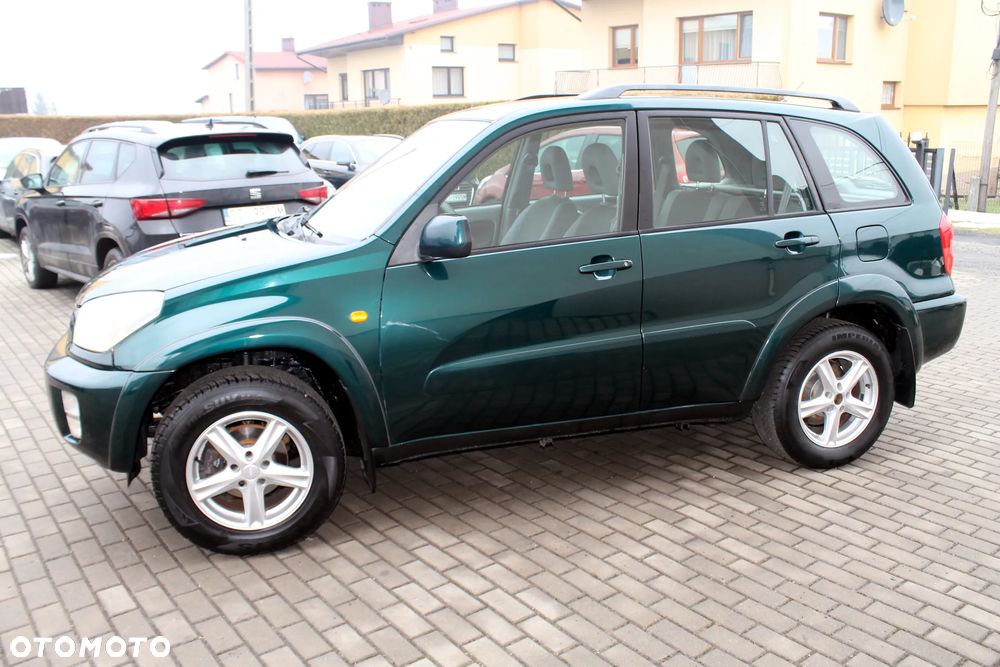 Toyota RAV4 4x4 - 6