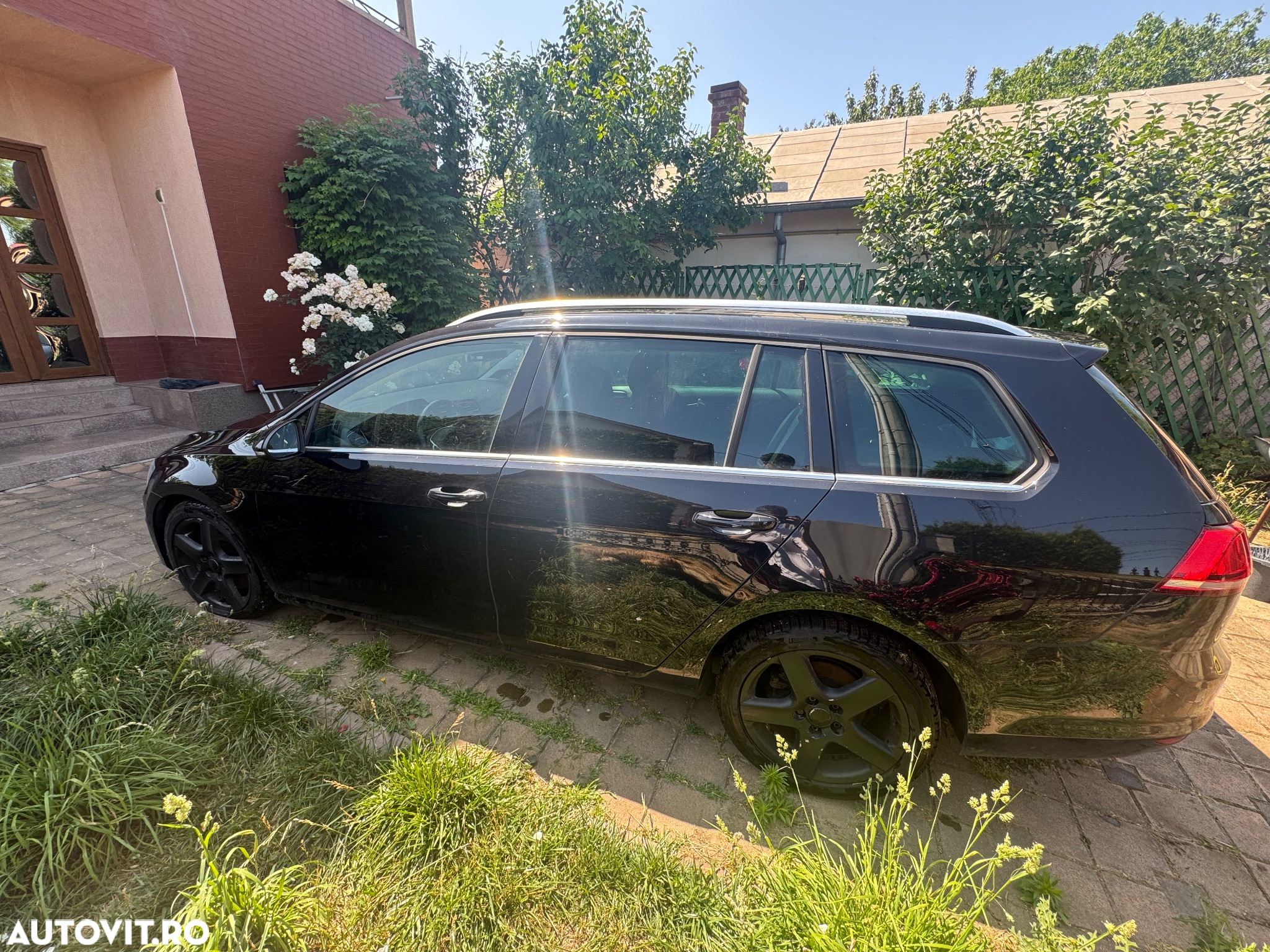 Volkswagen Golf 2.0 BlueTDI DSG Highline - 4