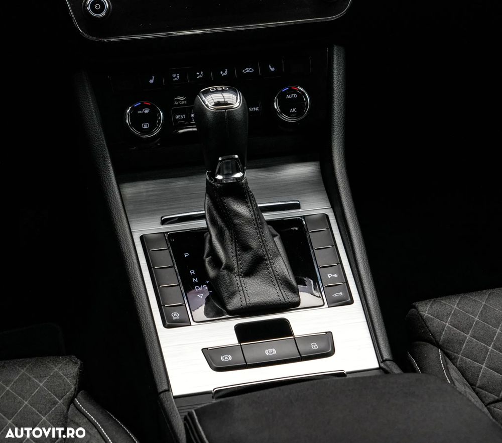 Skoda Superb Combi 1.6 TDI DSG Style - 18