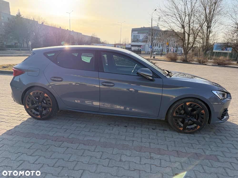 Cupra Leon 2.0 TSI VZ DSG - 7