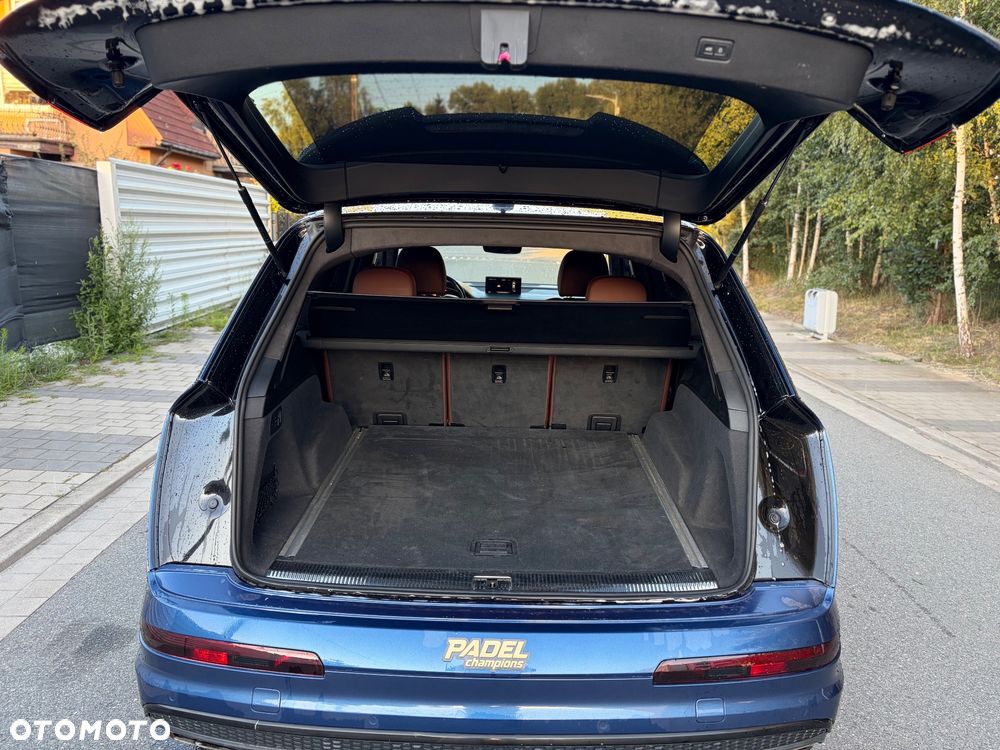 Audi Q7 - 24