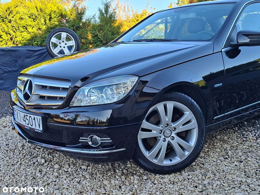 Mercedes-Benz C-Class 2009 photo 3