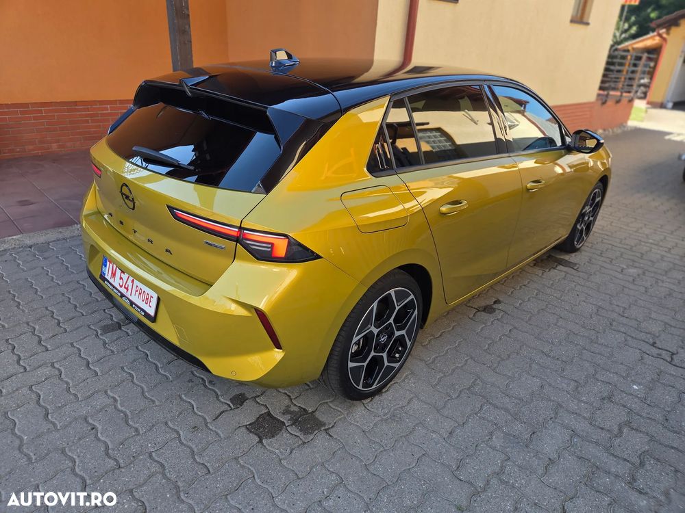 Opel Astra 1.6L Turbo PHEV AT8 GS Line - 4