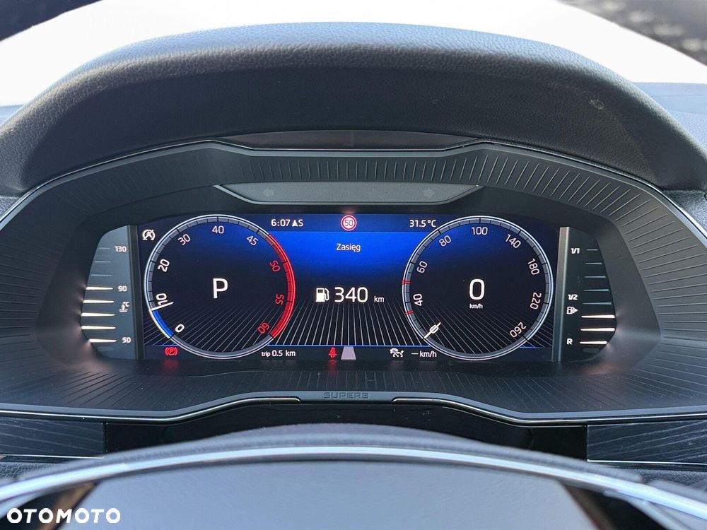 Skoda Superb - 17