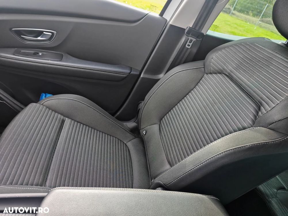 Renault Scenic BLUE dCi 120 BUSINESS EDITION - 18
