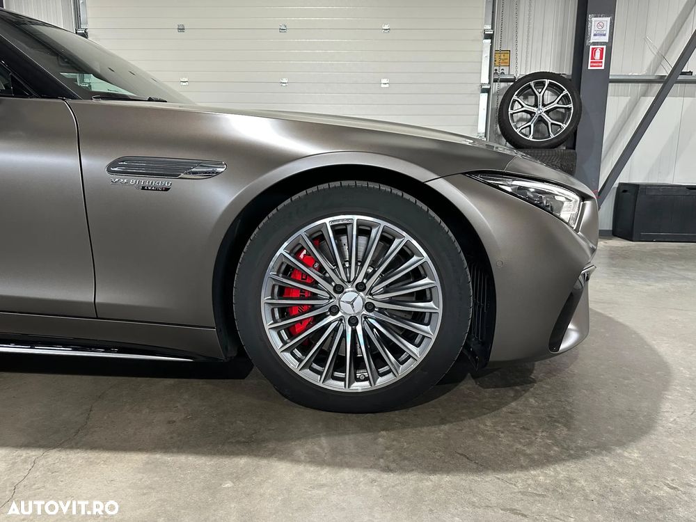 Mercedes-Benz SL 55 AMG 4Matic+ Speedshift MCT 9G - 32