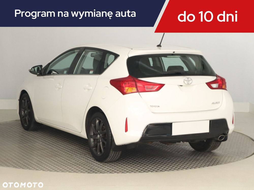 Toyota Auris - 6