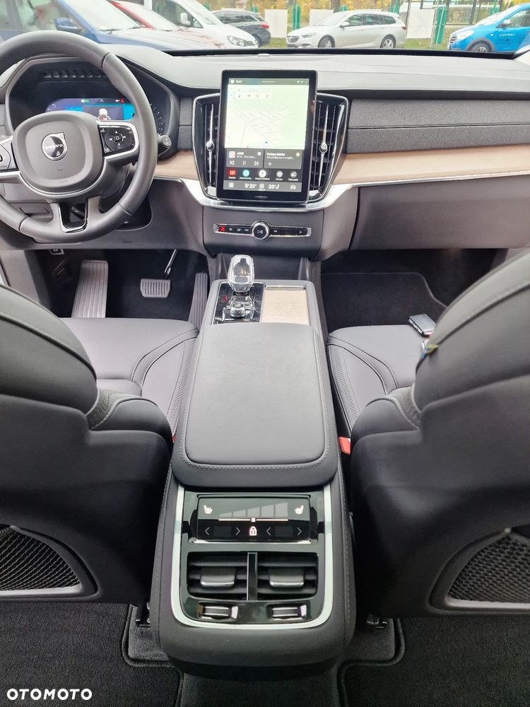 Volvo XC 90 - 36