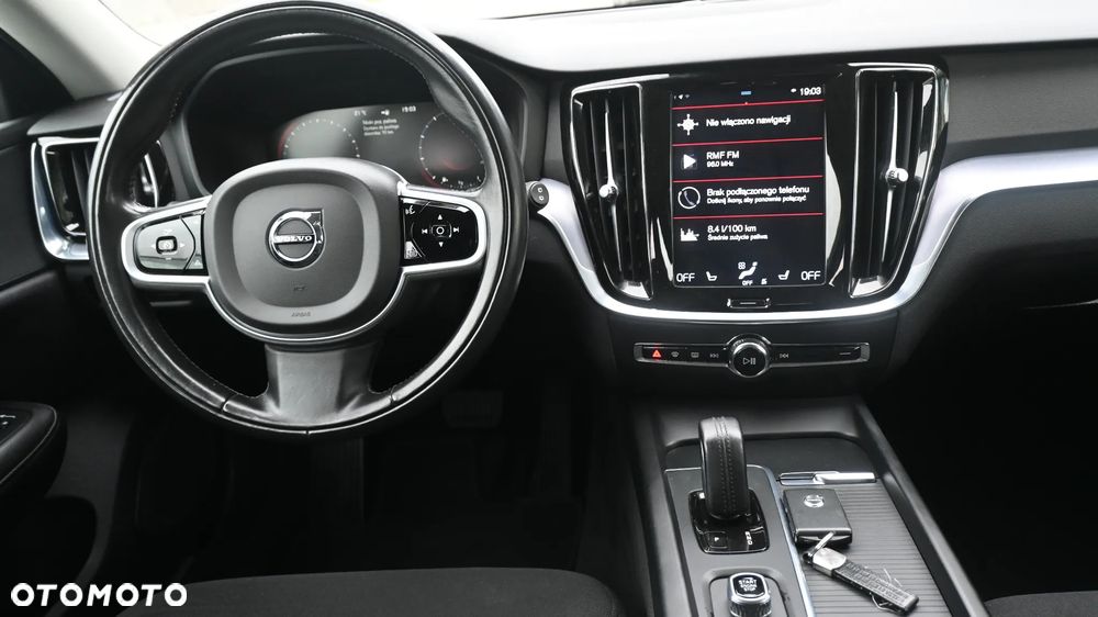Volvo V60 B3 B Momentum Pro - 29