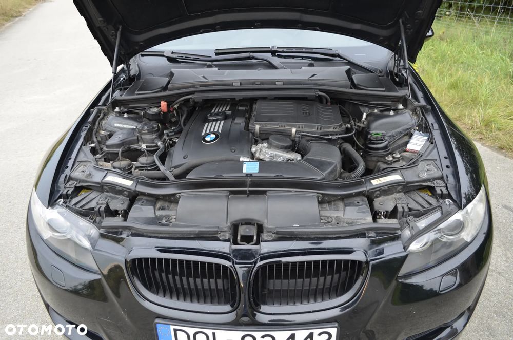BMW Seria 3 335i xDrive Coupe - 19