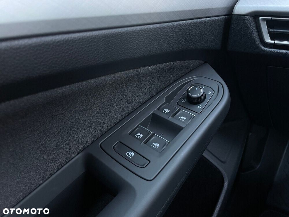 Volkswagen Golf Variant - 24