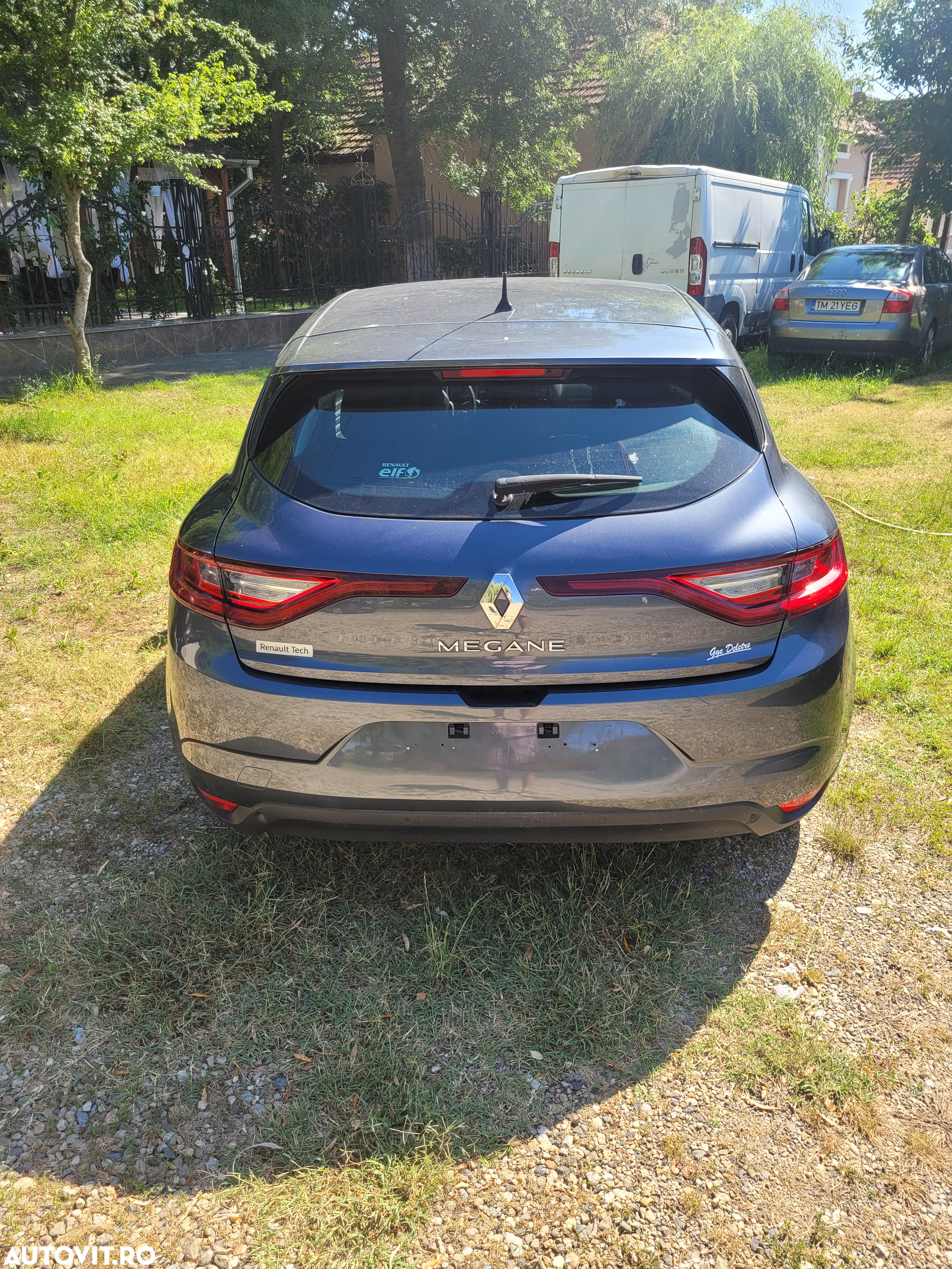 dezmembrez renault megan 4 2019 - 3