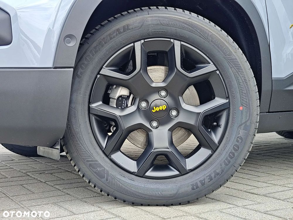 Jeep Avenger 1.2 T3 mHEV The North Face 4xe eDCT6 - 13