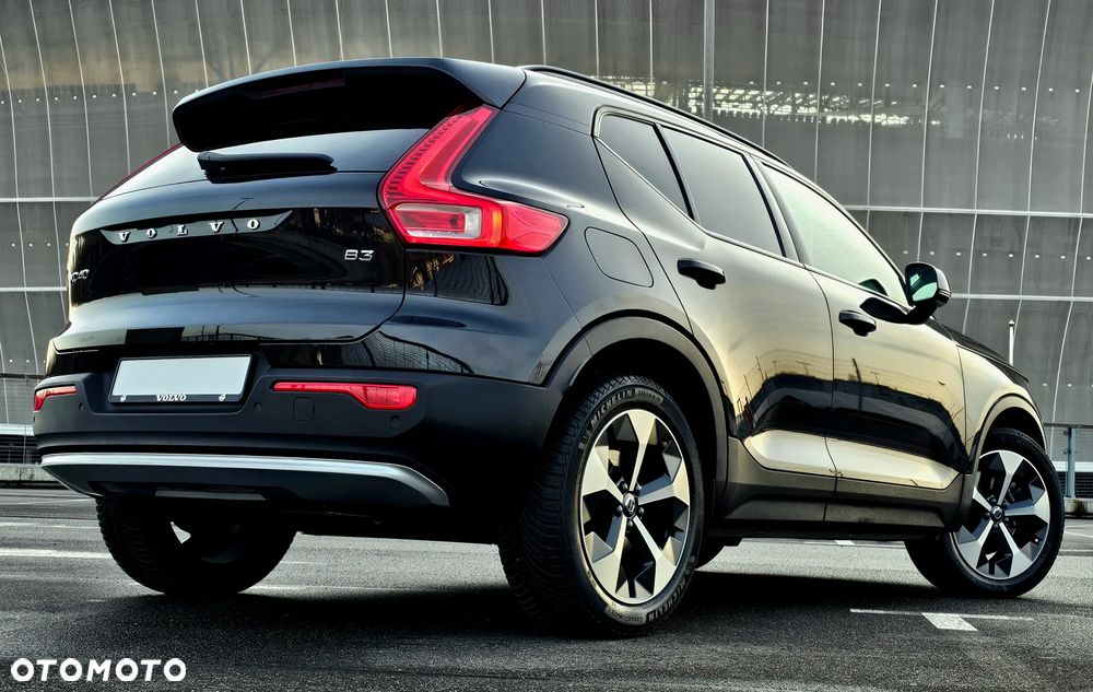 Volvo XC 40 - 18