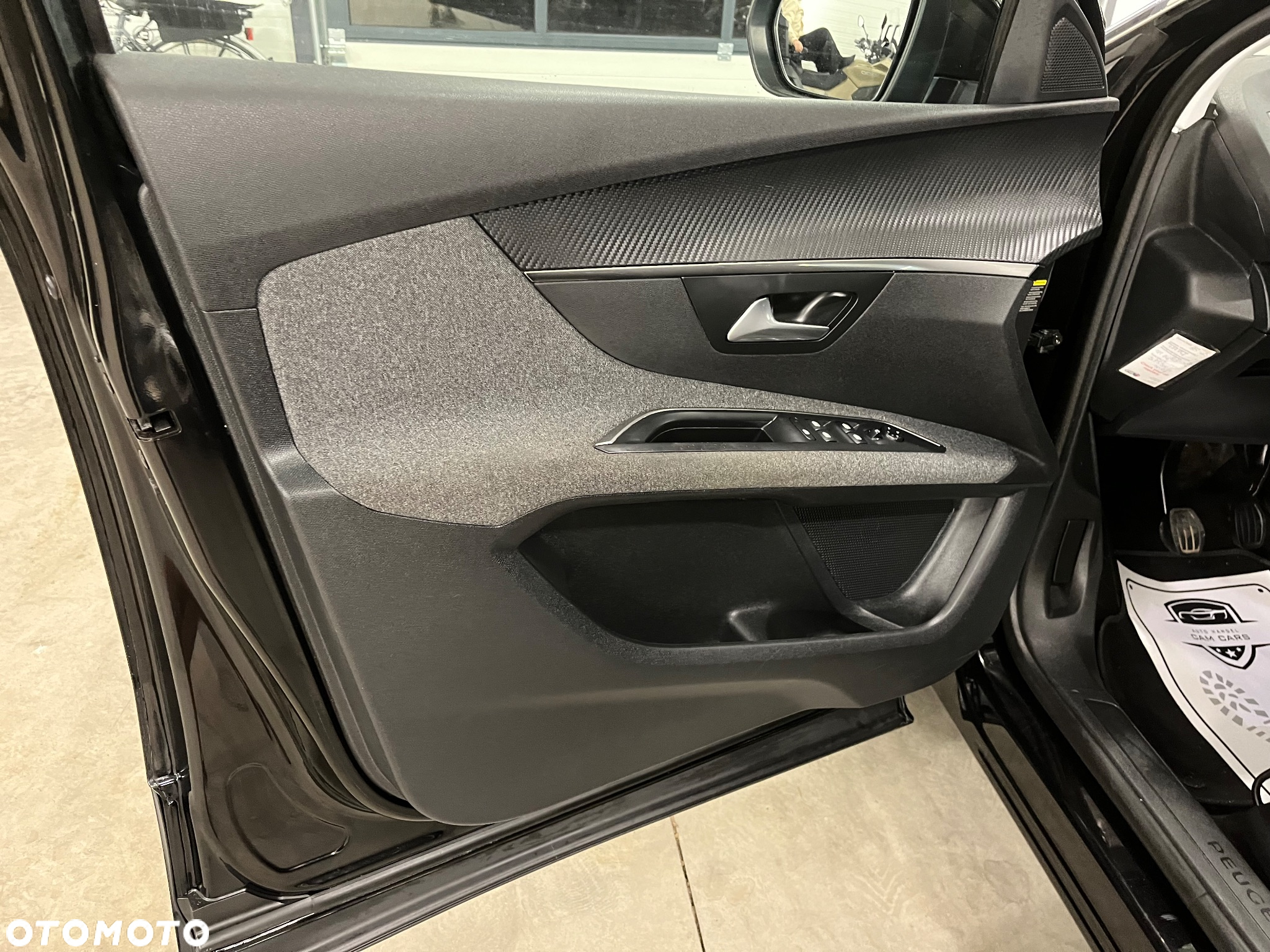 Peugeot 3008 BlueHDi 120 Stop & Start Allure - 16