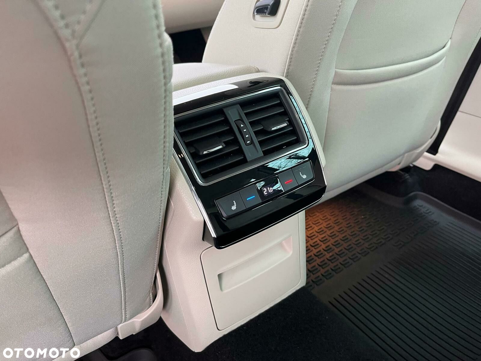 Skoda Superb - 32