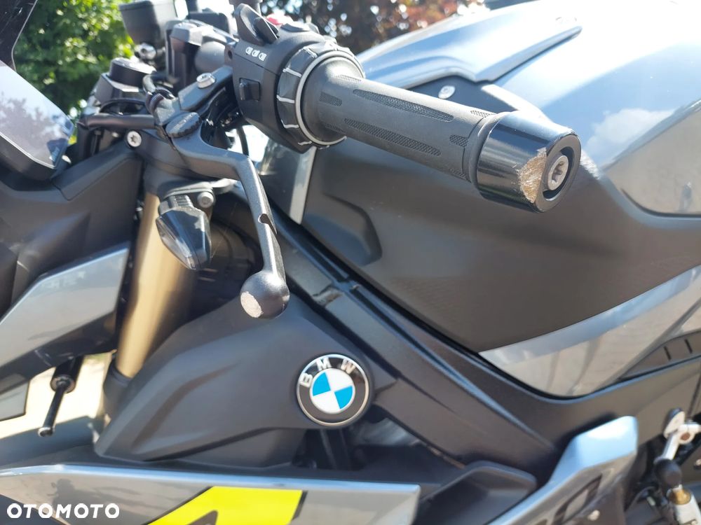BMW S - 14