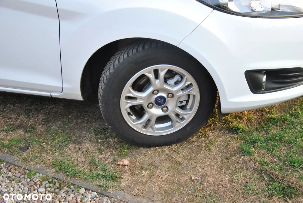 Ford Fiesta 1.25 Champions Edition - 8