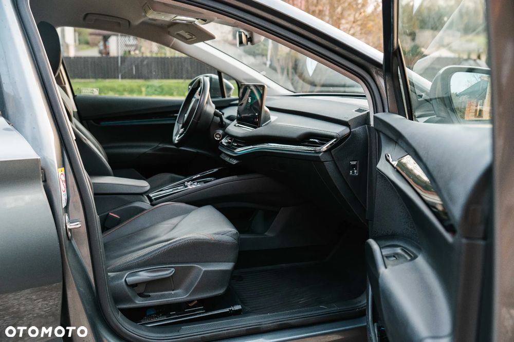 Skoda Enyaq 60 62kWh Clever - 10