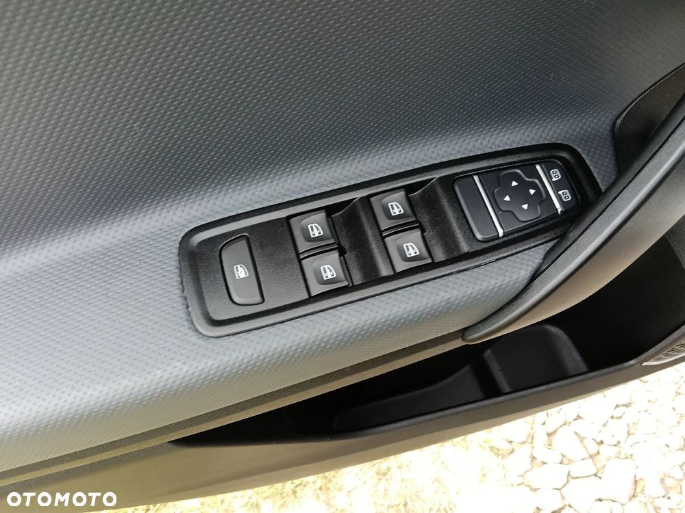 Mercedes-Benz Citan - 17