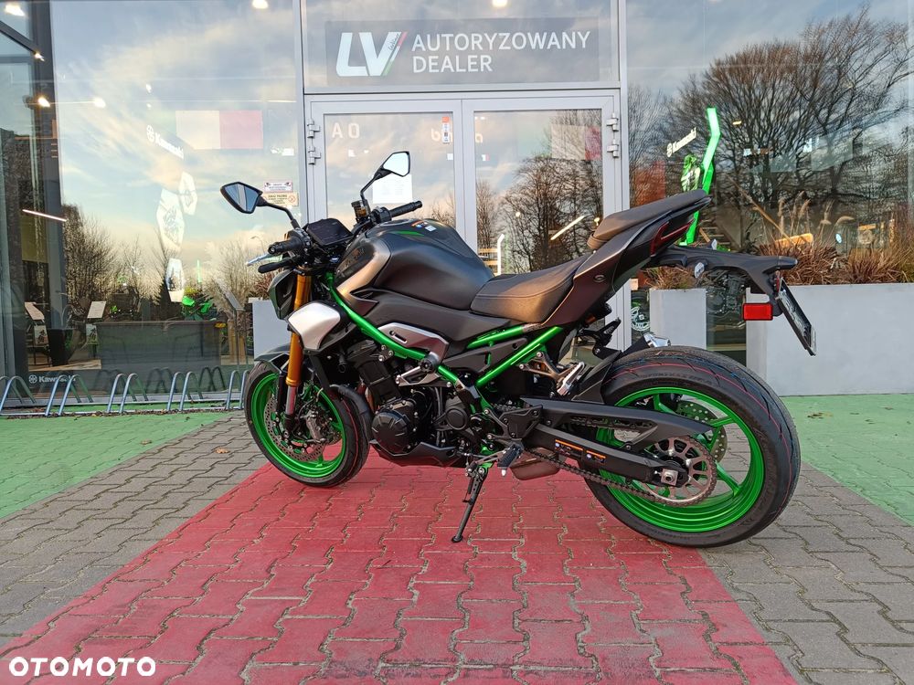 Kawasaki Z 900 - 6