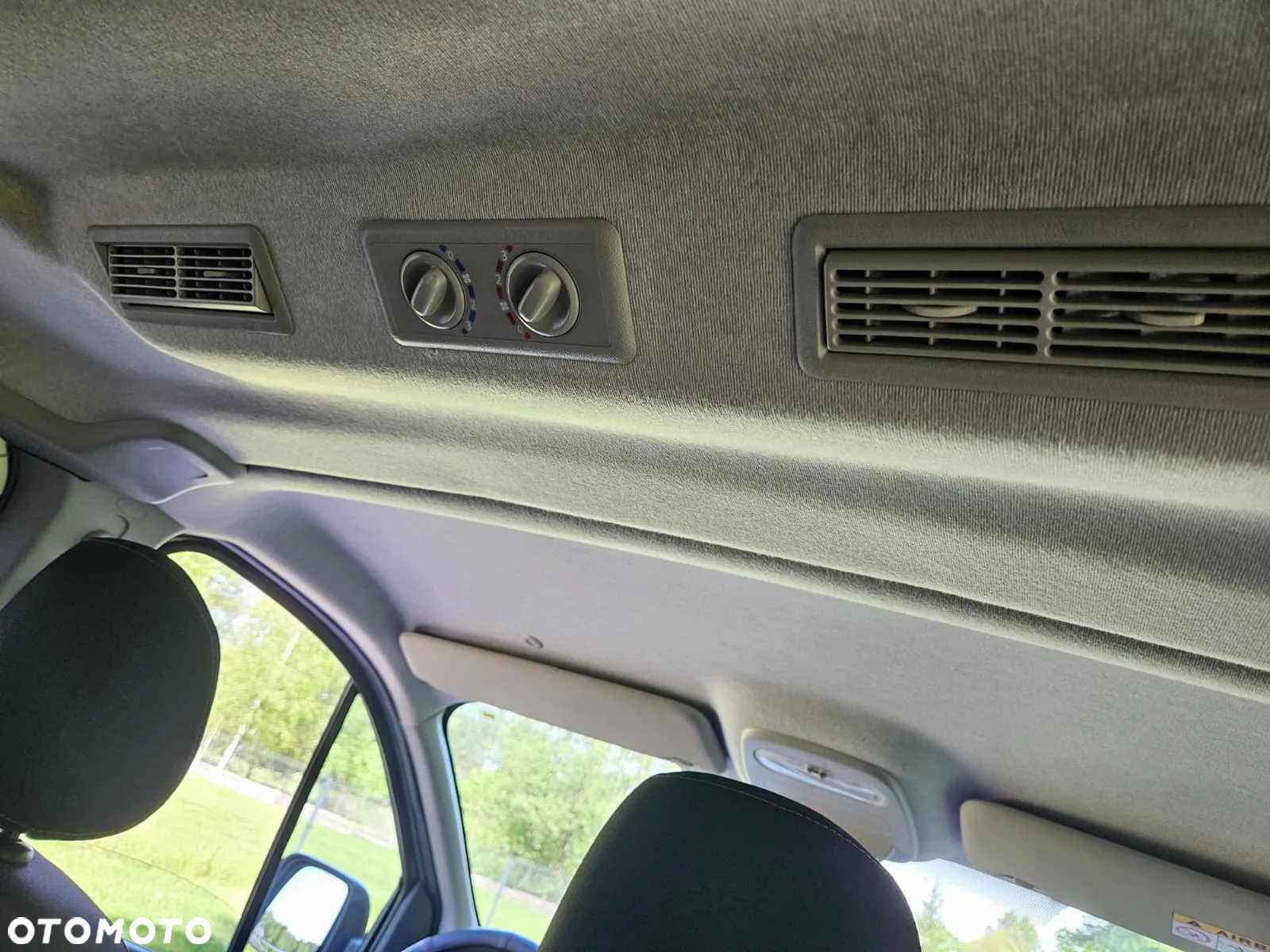 Renault Trafic - 13