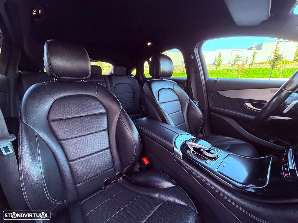 Mercedes-Benz GLC 250 d 4Matic 9G-TRONIC AMG Line - 24
