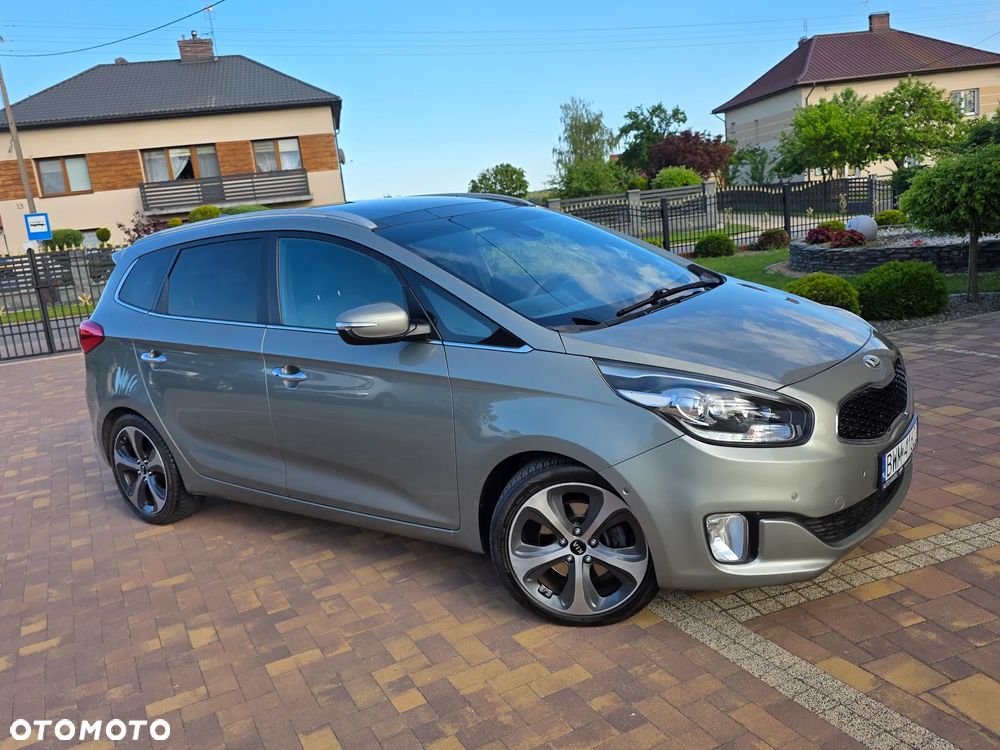 Kia Carens 1.7 CRDi Business Line 7os 7DCT - 2