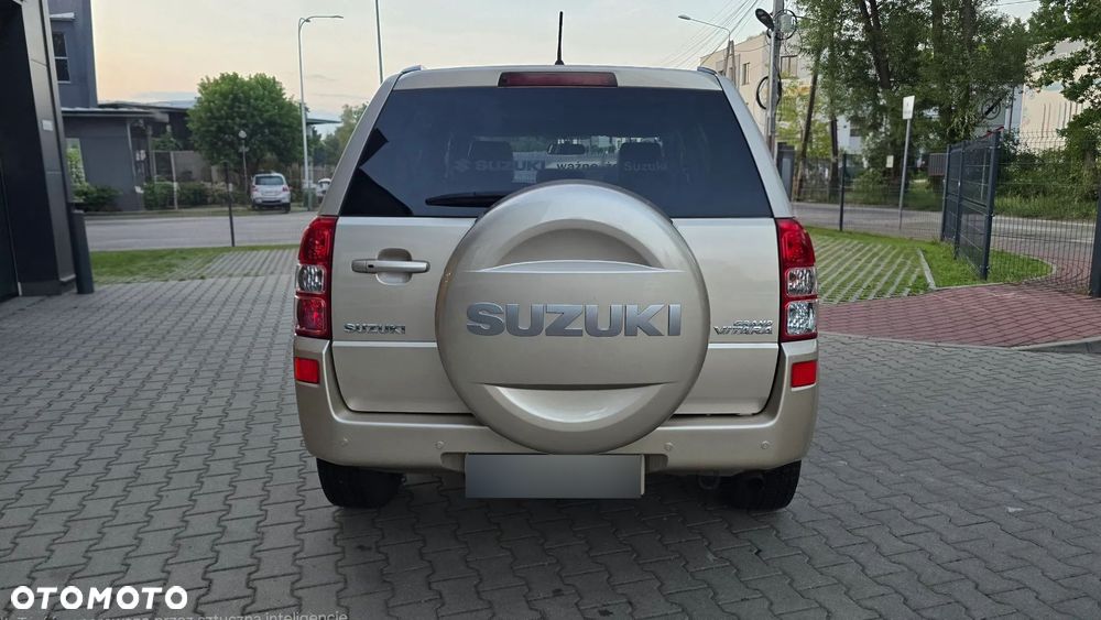 Suzuki Grand Vitara 1.9 DDiS De Luxe EU5 - 4
