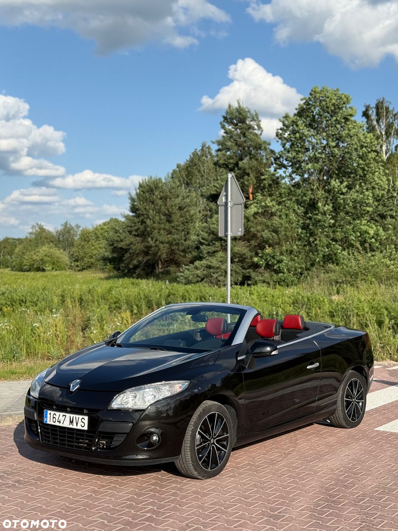 Renault Megane 2.0 140 CVT Coupe-Cabriolet Luxe - 1