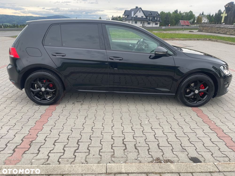 Volkswagen Golf - 2