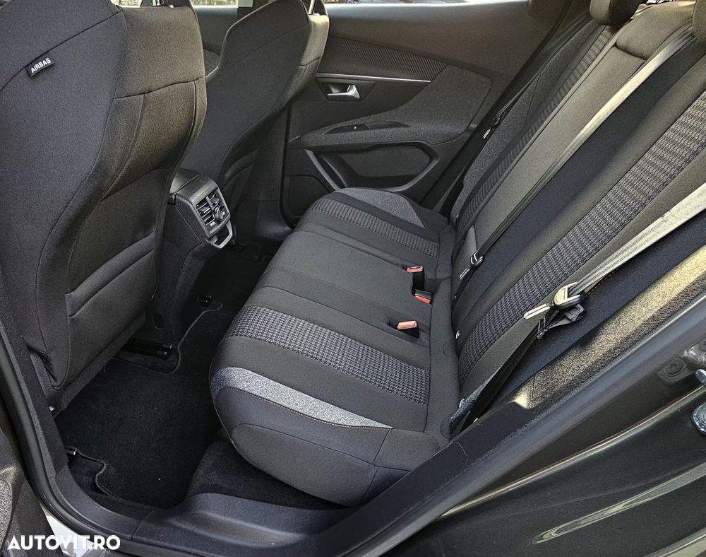 Peugeot 3008 PureTech 130 Stop & Start Active - 11