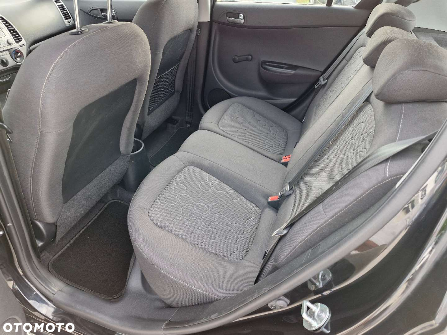 Hyundai i20 - 16