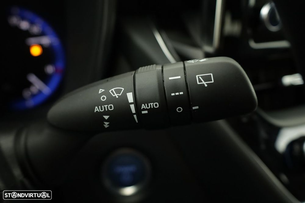 Toyota Corolla 1.8 Hybrid Comfort+P.Sport - 17
