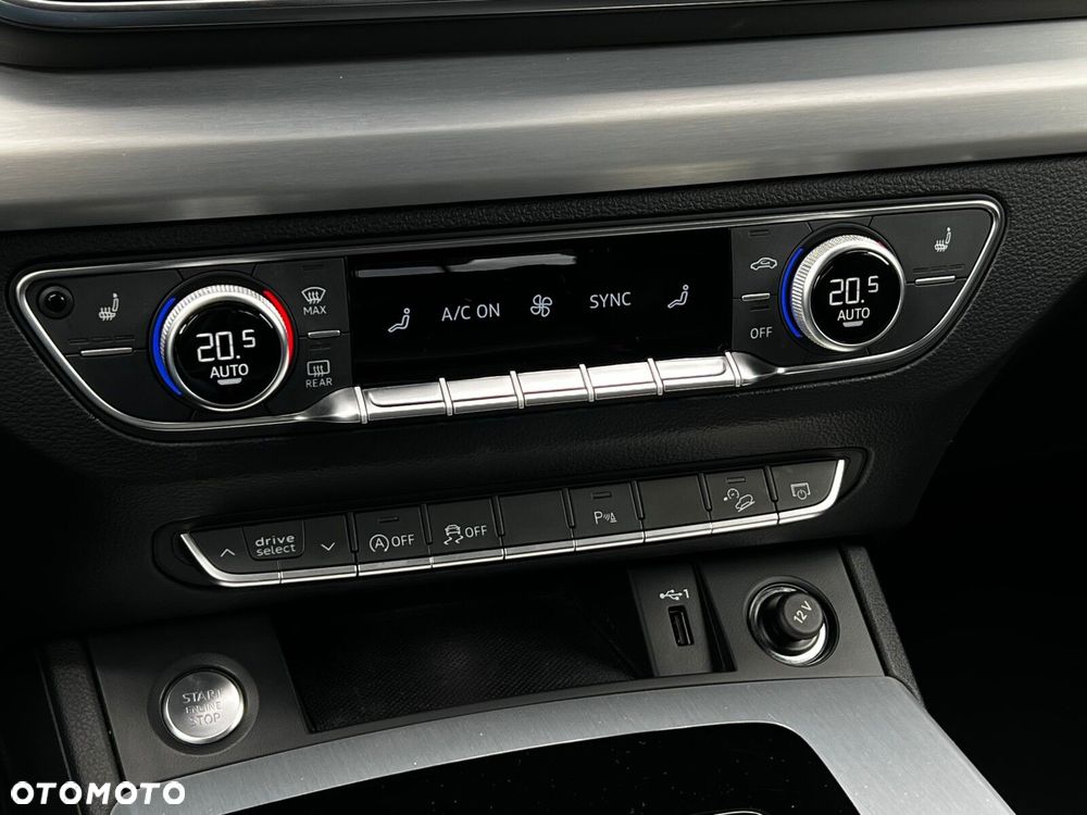 Audi Q5 40 TFSI mHEV Quattro S Line S tronic - 24