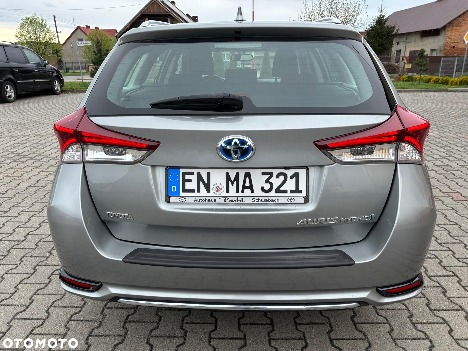 Toyota Auris 1.8 VVT-i Hybrid Automatik Comfort - 8